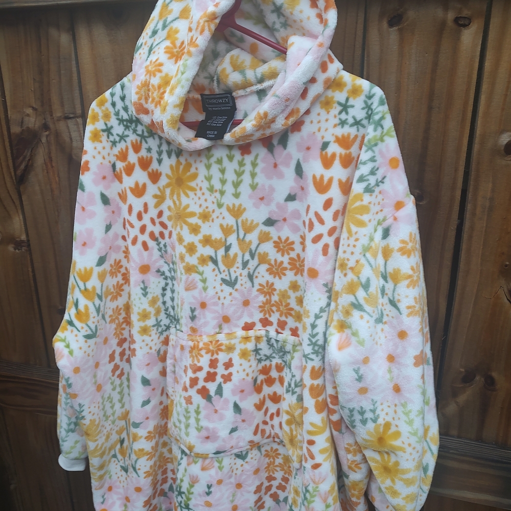 Floral Hooded Sweatshirt